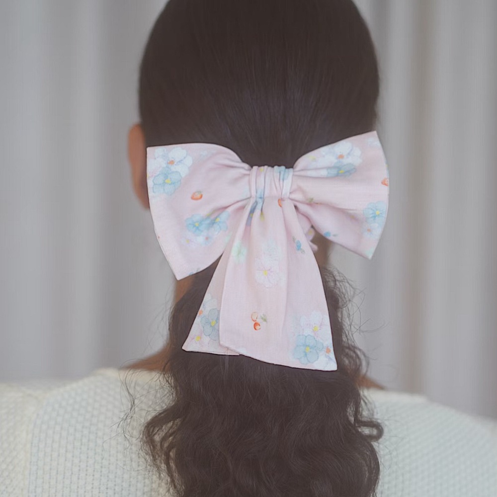 NWT Djerf Avenue Scrunchie